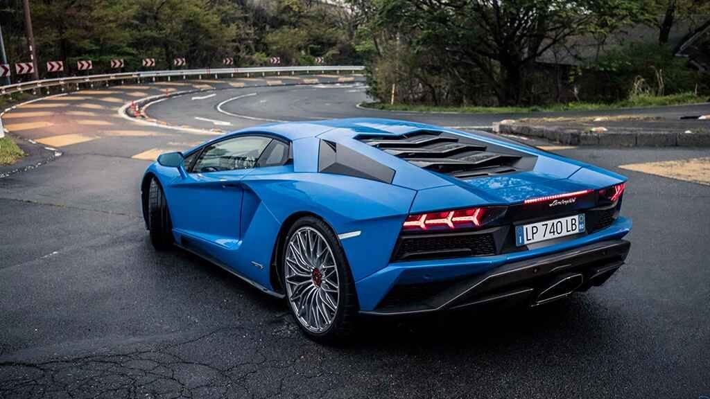 lambo 2