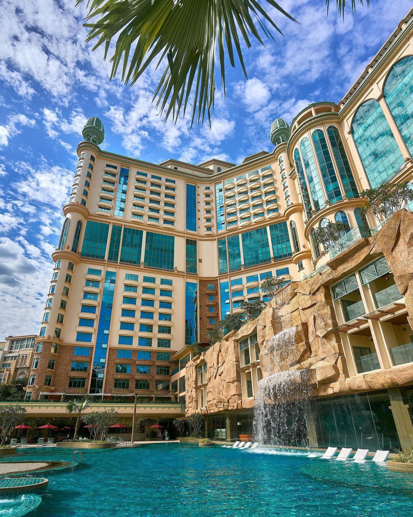 334273158 586802836429877 4441686025394104030 n