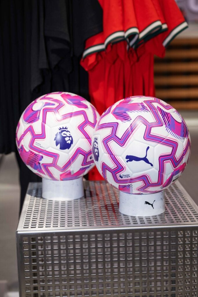 6. PUMA Orbita Ultimate PL