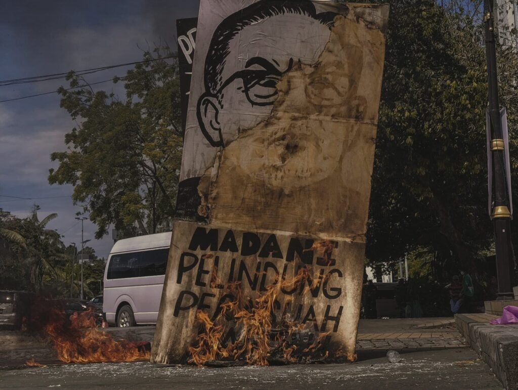 Debate With Students Over PMX Caricature Burning Put on Hold After Dr ...
