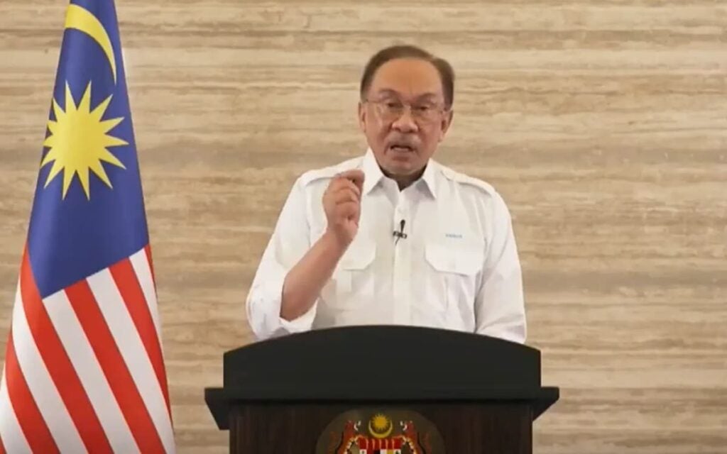 ebaad184 anwar ibrahim fb 230725 1