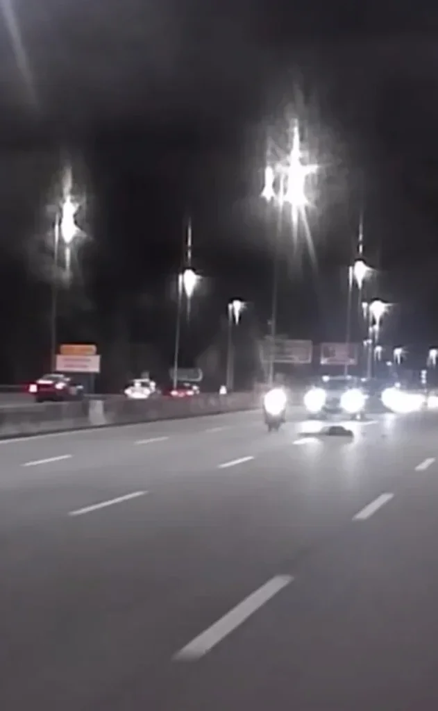 20250818 my 01 CR250817LYCD05