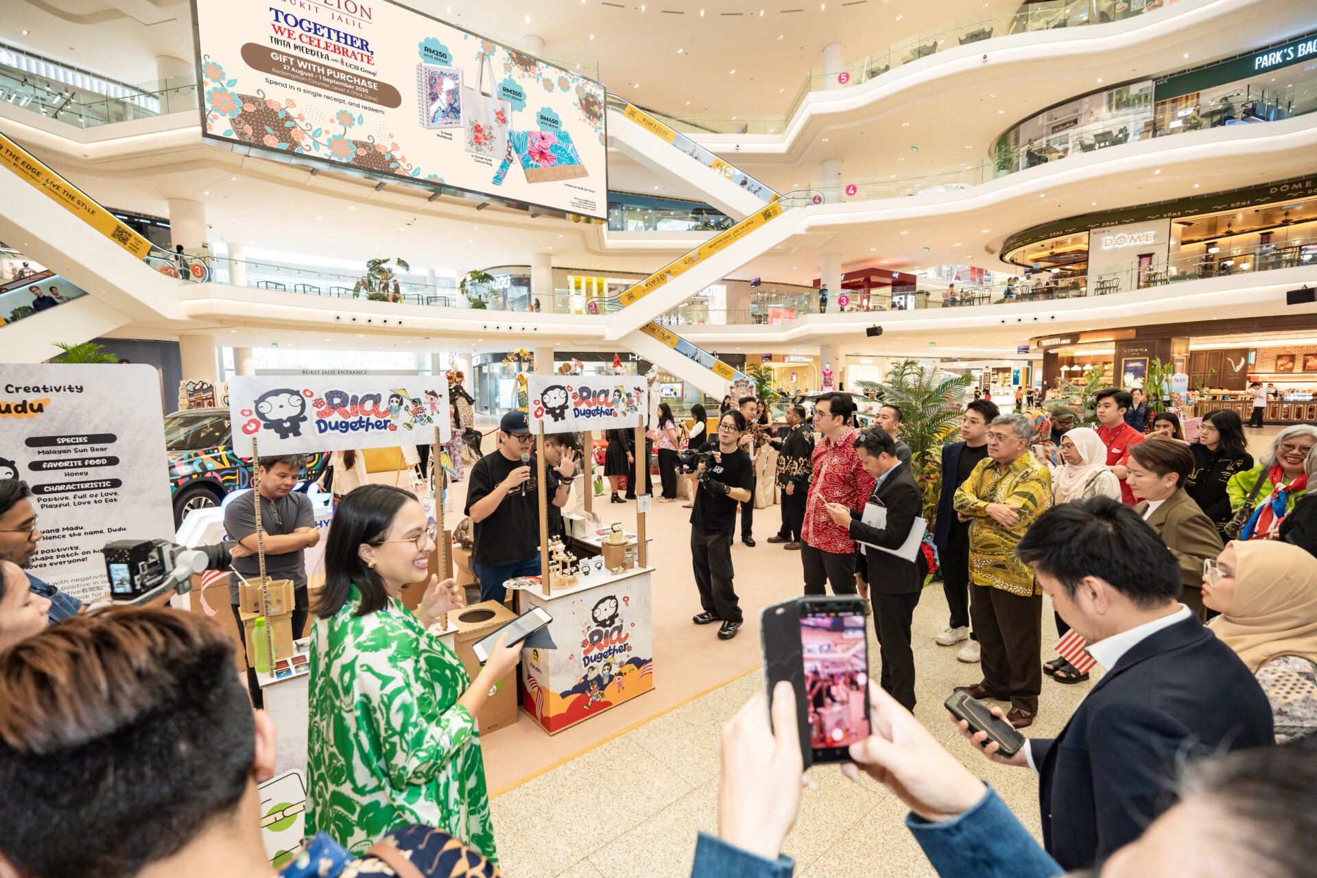 Together We Celebrate Tinta Merdeka 8