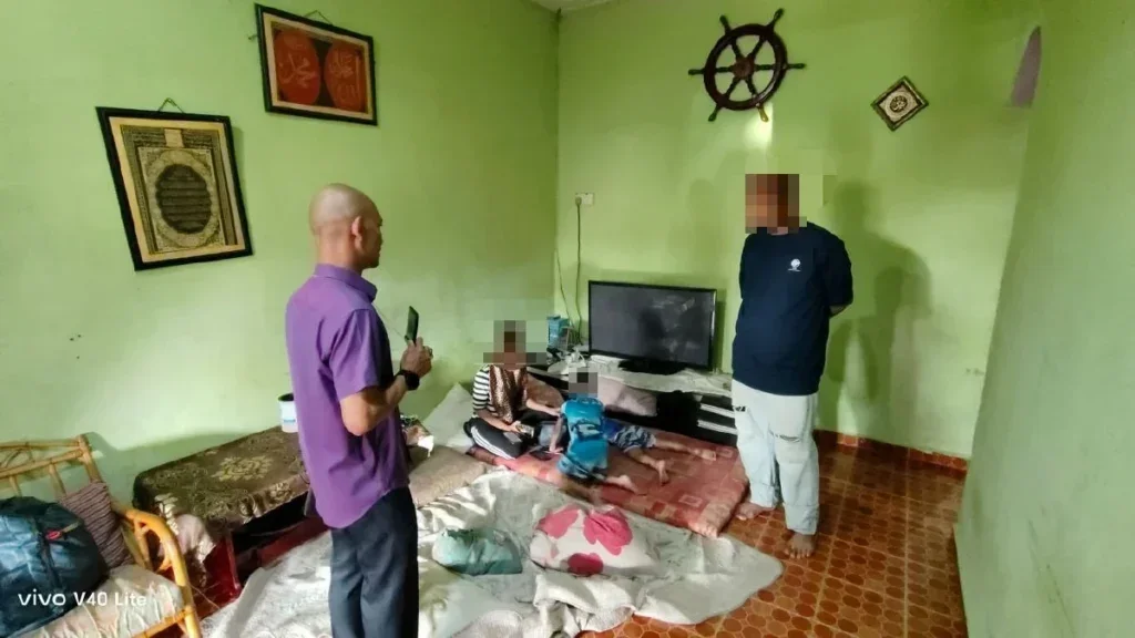 photo 2025 08 17 14 45 48 khalwat 1755413322