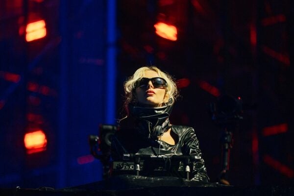 SunsetNEON2025 RVR 16 DDP 78