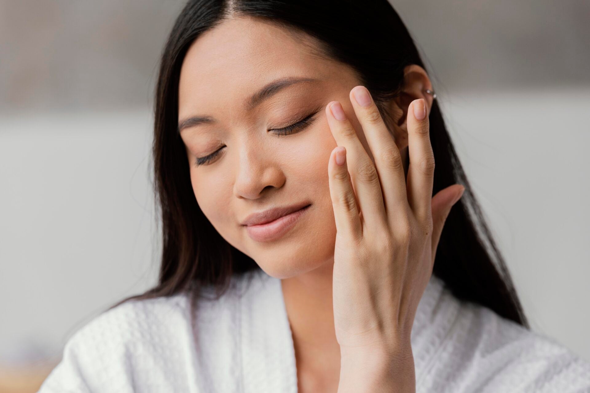 young woman doing beauty treatment