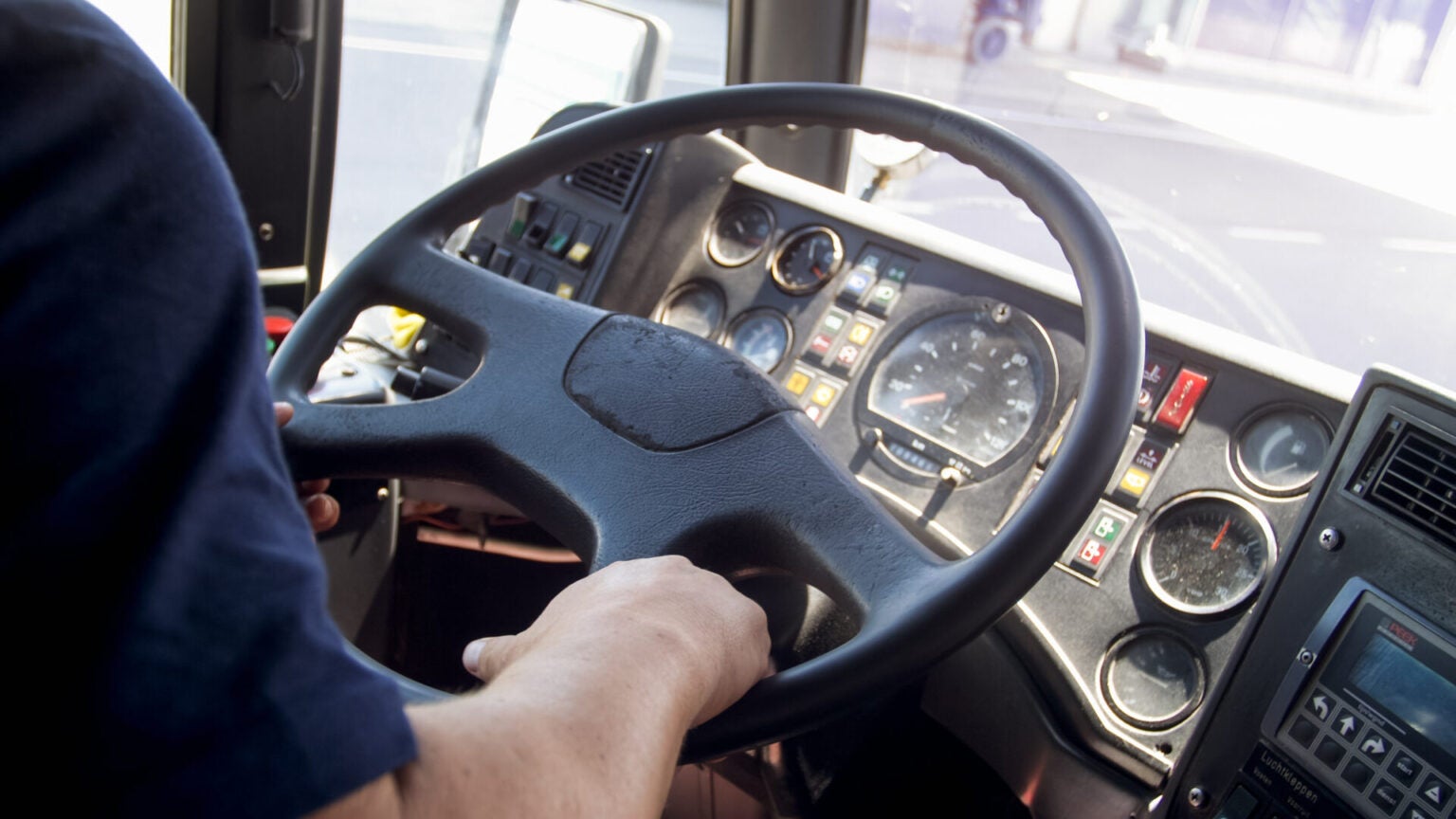 M'sian Pleads Not Guilty to Driving Bus Under Drug Influence & Causing ...