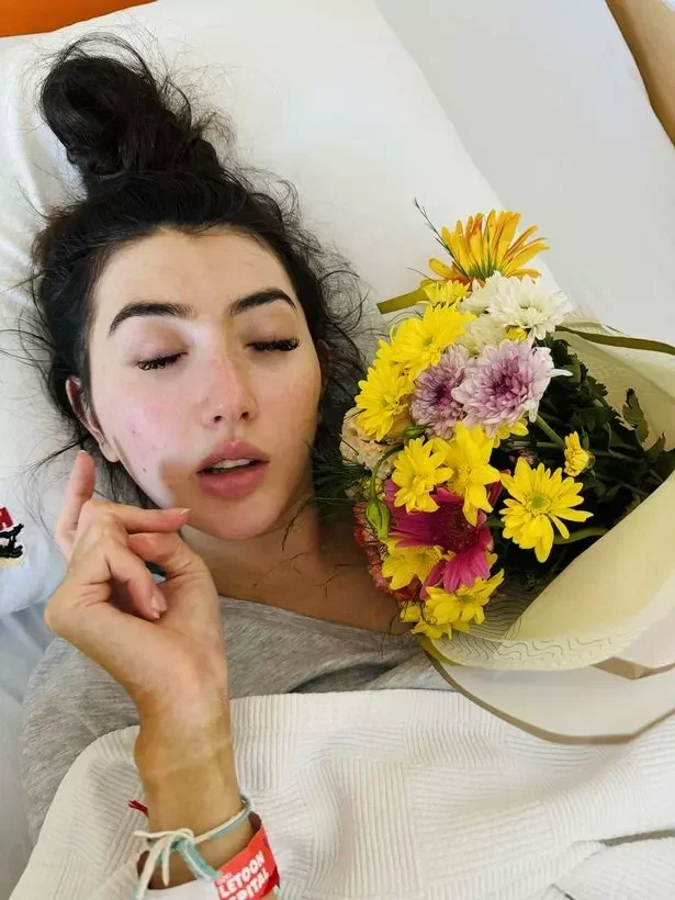 1 KNM THAI ACCENT SHOCK 4