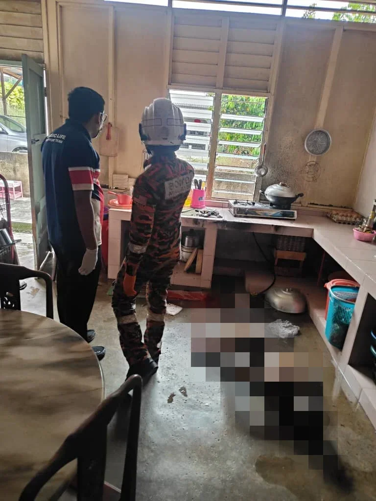 20251012 my 12 bakar LK251012FOCA6