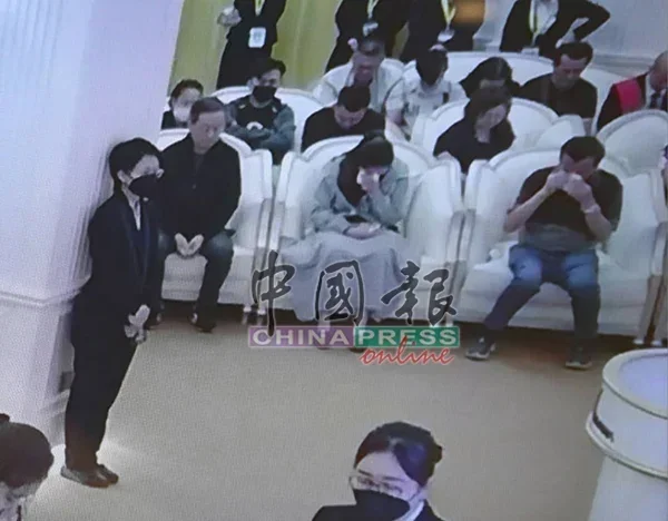 BANDAR UTAMA STUDENT STABBED 251020 a22 noresize