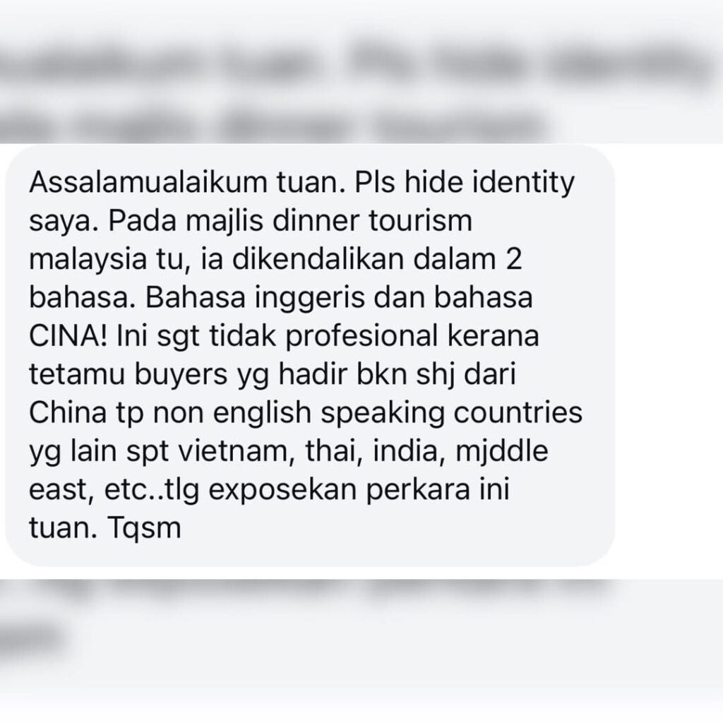 Bahasa Inggeris Cina dalam Global Travel Meet Gala Dinner anjuran @malaysia.truly .asia Adakah 1