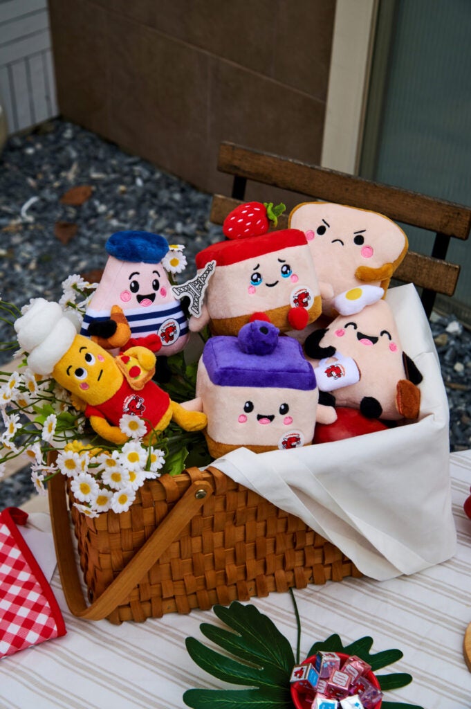 Group Shot Limited edition blind box plushie series