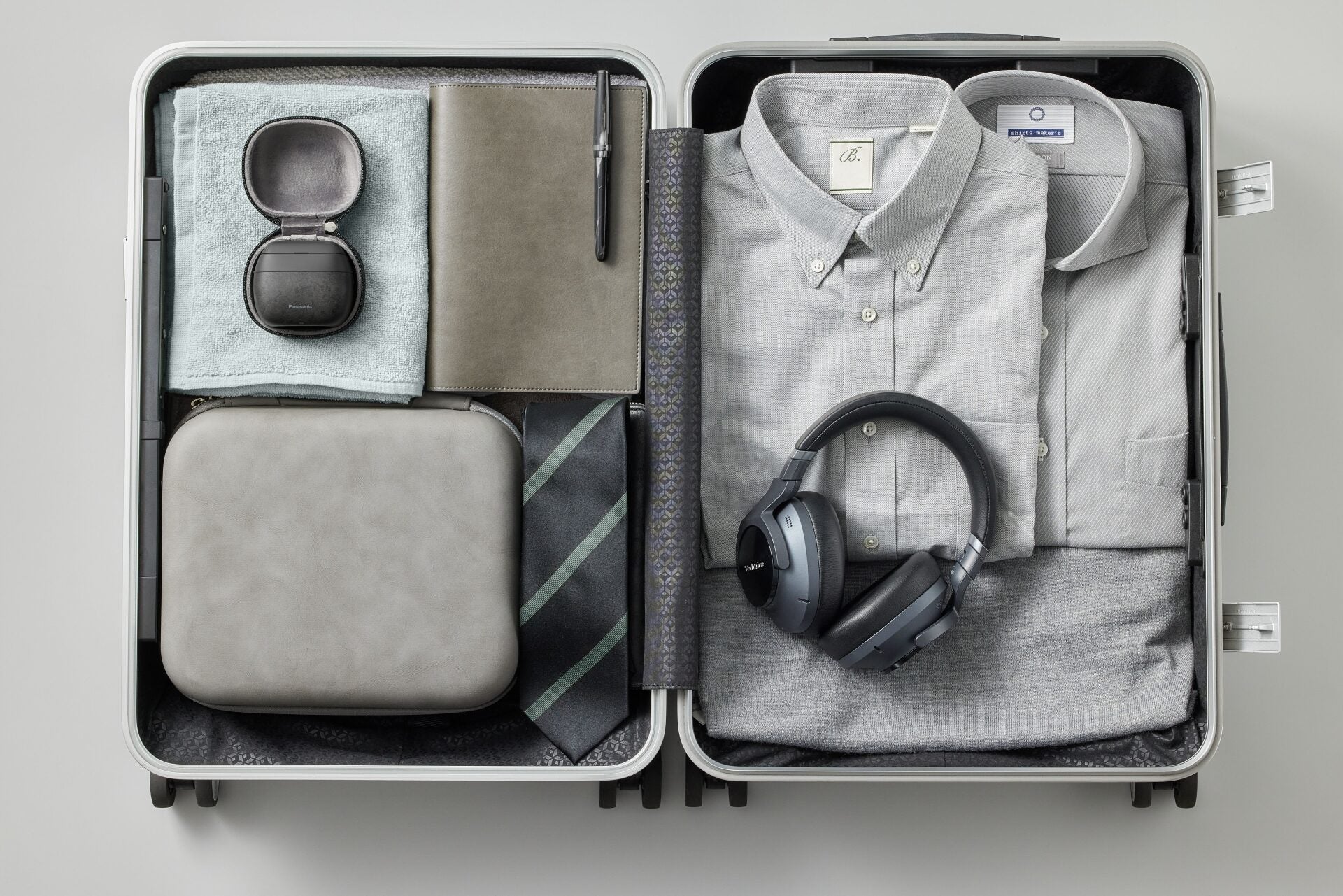 PanasonicChristmas ES PV6A B K Lifestyle 08