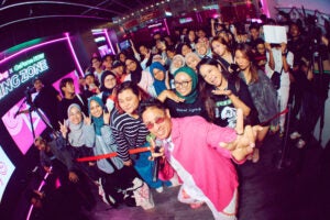 Yes4GHappyParty SYH07478