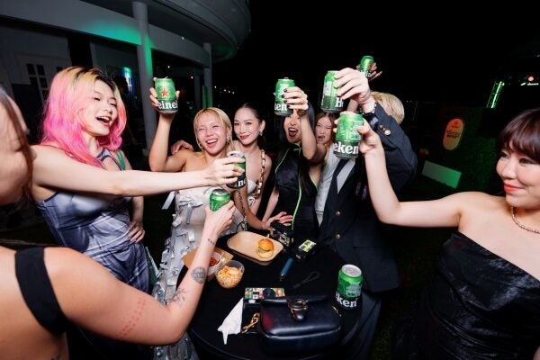 HNKHome HeinekenBoringParties 02 00549 PhotobyAllIsAmazing