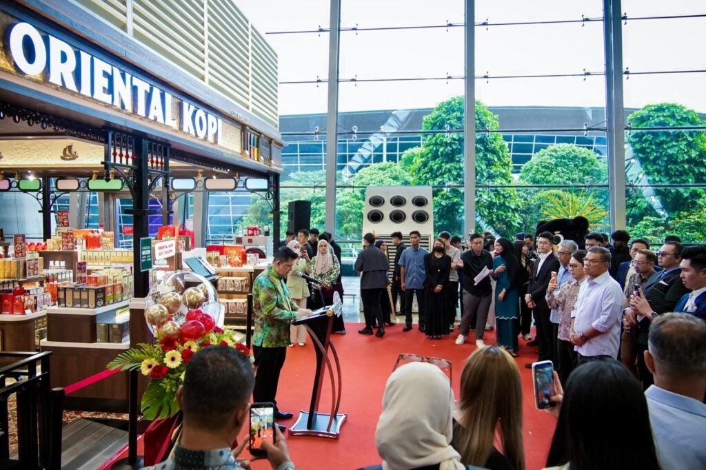 616798596 1437926387700837 132531557258831621 N