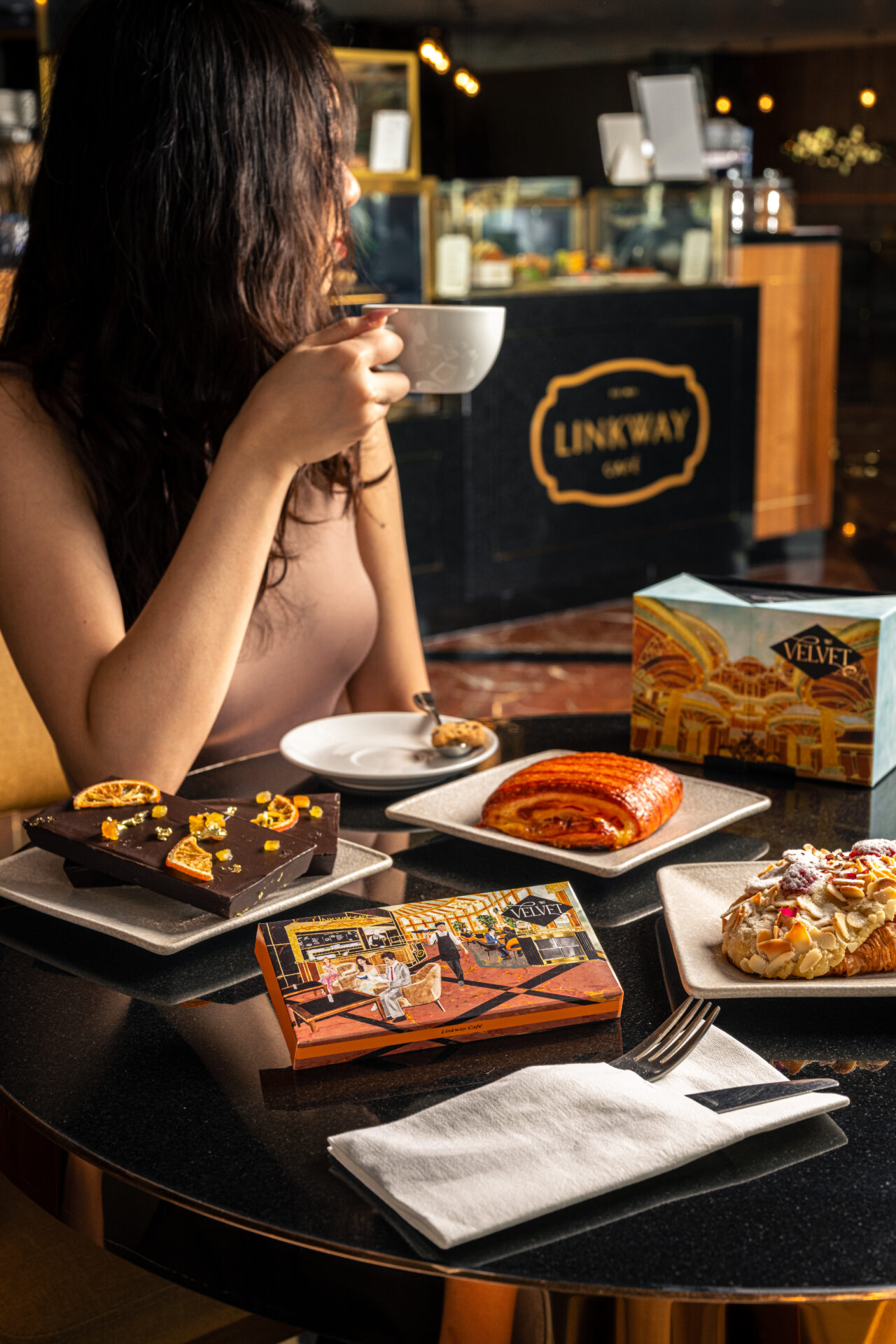 Pistachio Kunafa Linkway Cafe Packaging