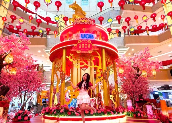 Sunwaycny26 Pyramid Pose