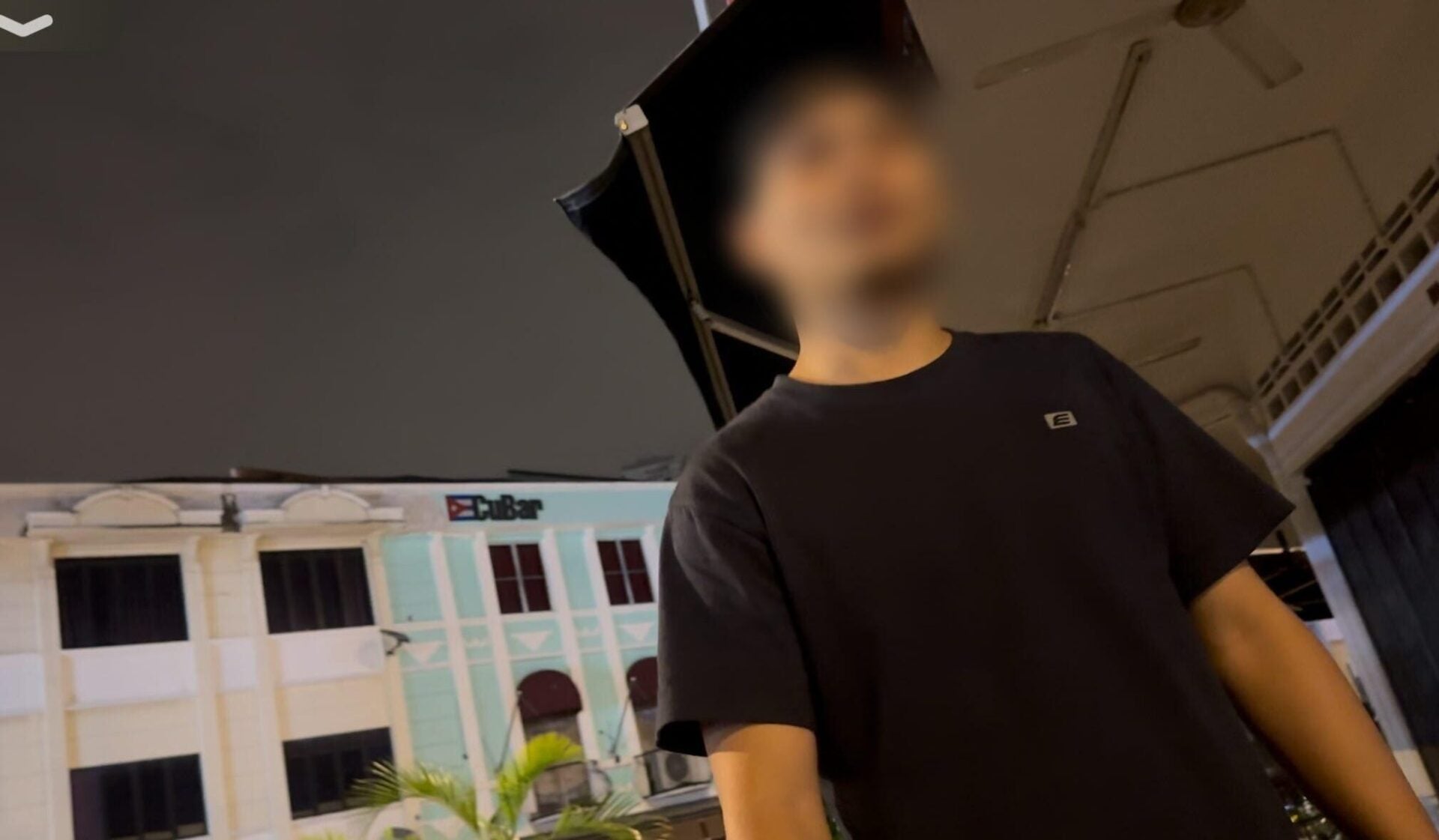 Threadsdownloader.com 9Eb171