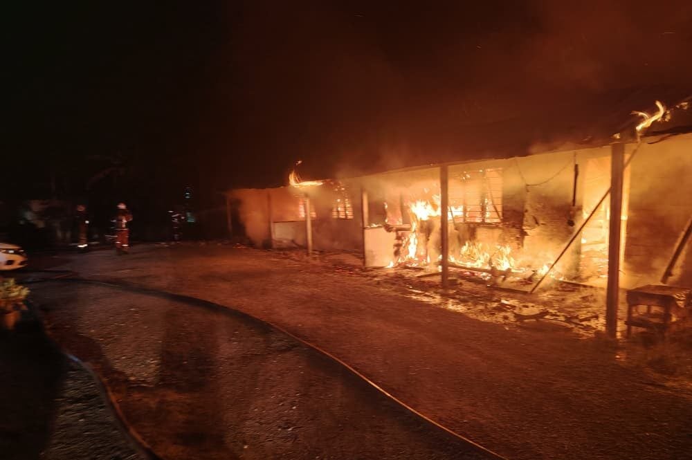 628229509 1409613044540130 2026780604929180483 N E1770350720251