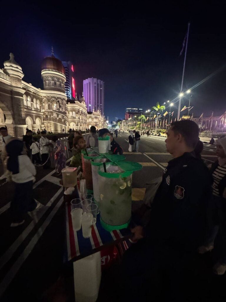 638307076 1468117091543642 2989399949269795040 N