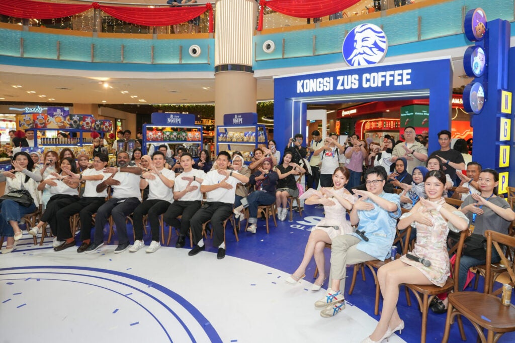 Kongsi Zus Coffees Group Photo