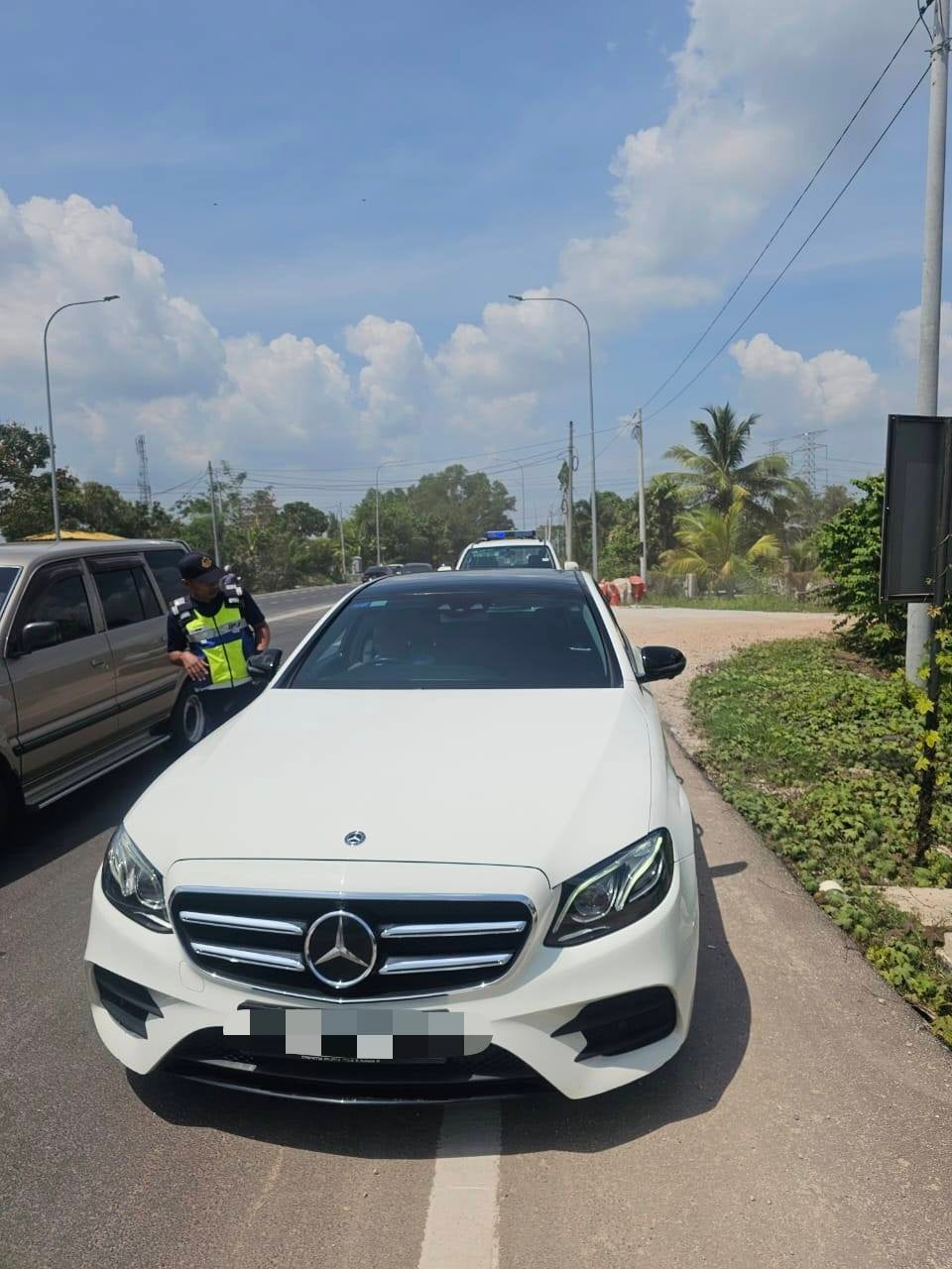 642831269 1339172404906201 1094216597246542489 N