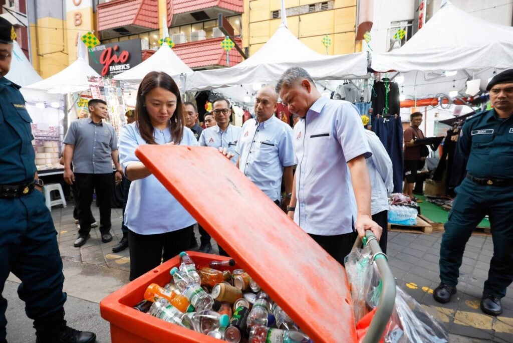 653704189 1478558396970496 2237375298842874288 N