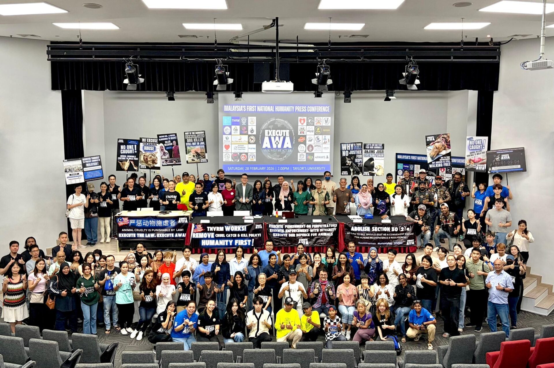 Awa D9B85Ea0 Acb1 4291 Ac2A 86D0Df30019E