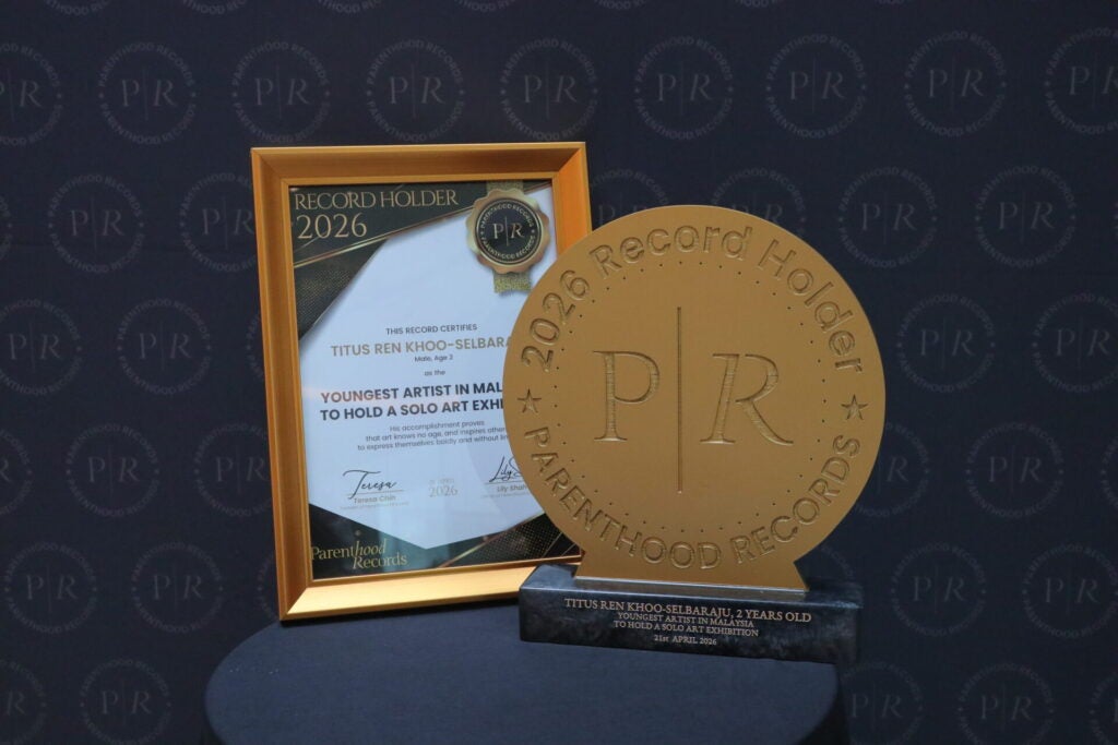 Parenthood Records 2026 Youngest Artist In Malaysia To Hold A Solo Art Exhibiton