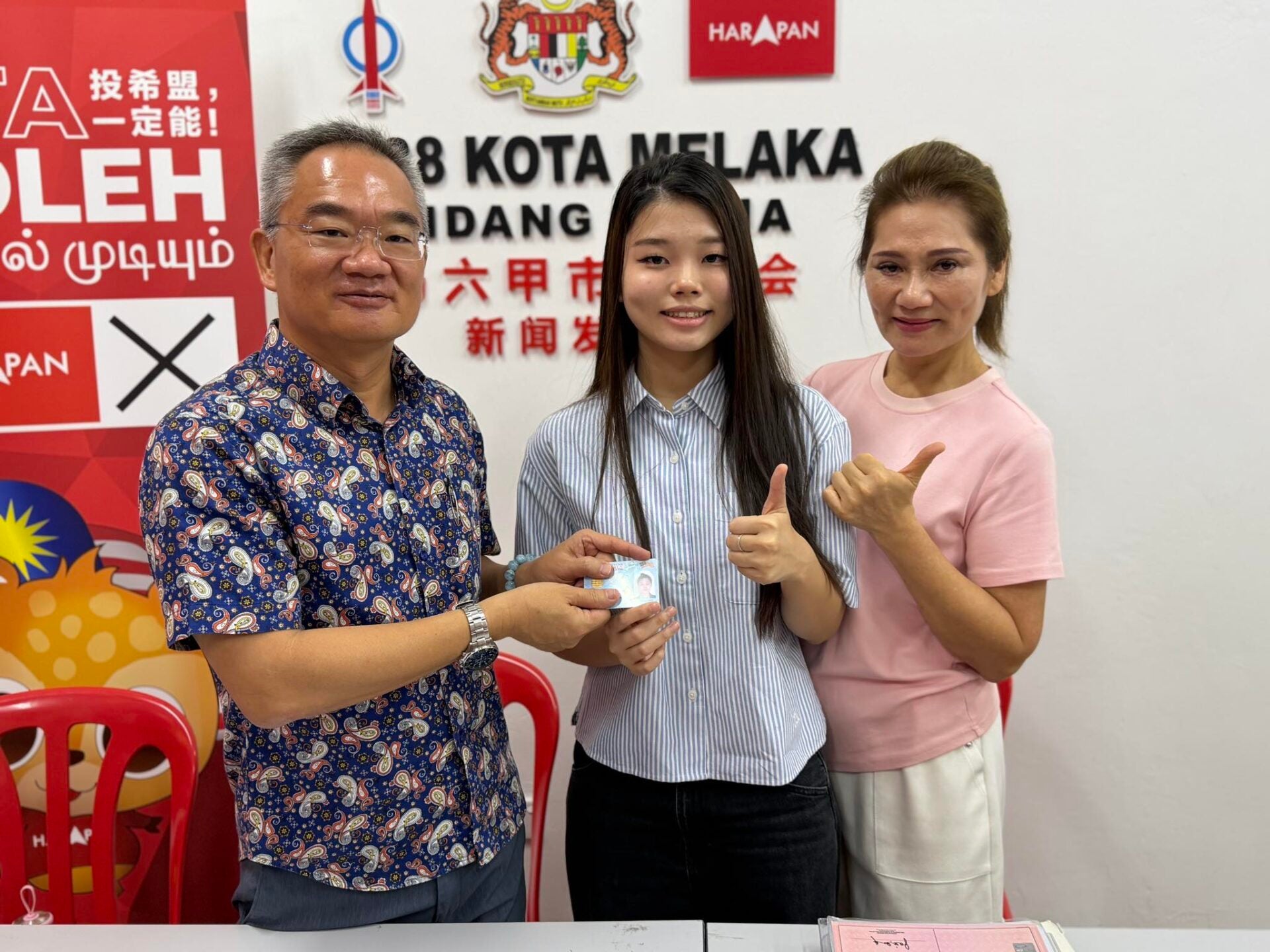 “I can now live normally” – Stateless for 18 Years, Malaysian-Born ...