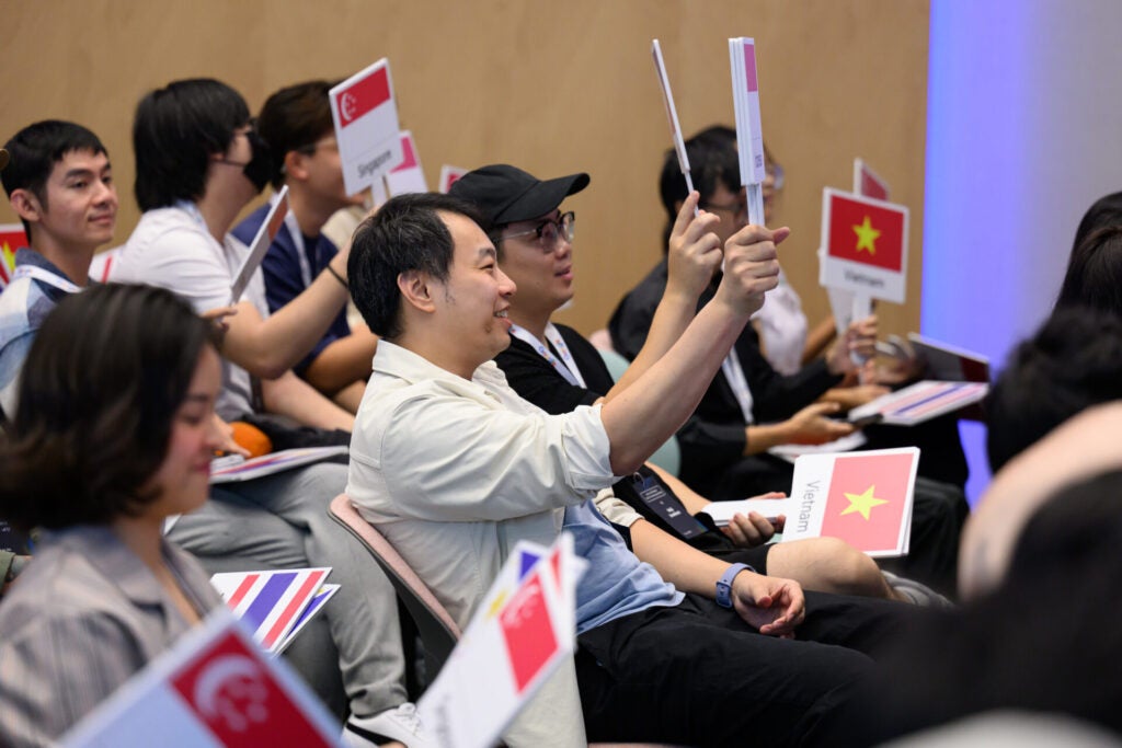 Attendees Participating In A Sea Crets Of Gemini