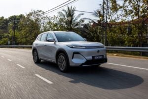 Emas7Phev Lgk X Tms 212 2.Jpg 1024X683 1
